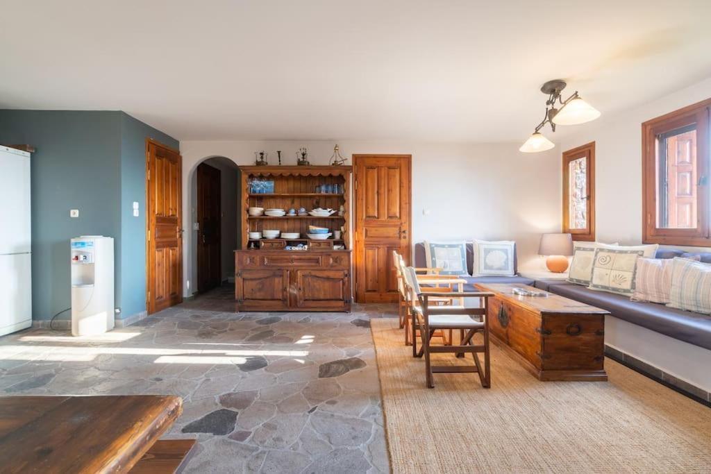 Villa Stone Sunset