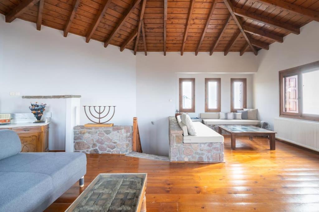 Stone Sunset Villa Sfentouri