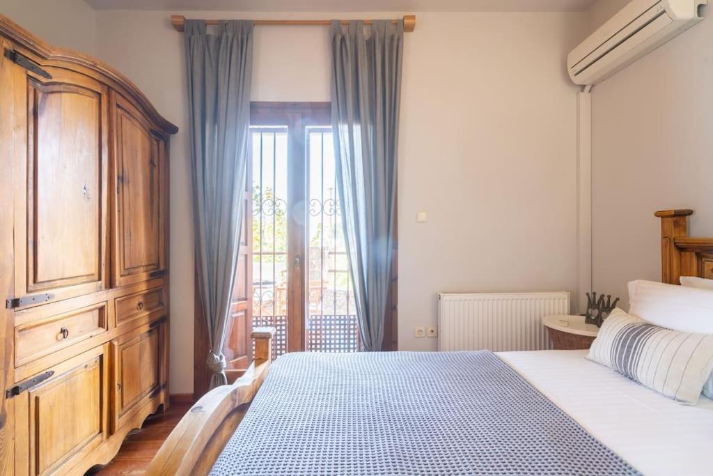 Villa Stone Sunset Sfentouri